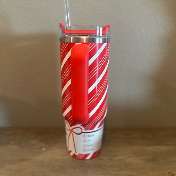 Stanley 30oz Candy Cane Twist Tumbler - Picture 3 of 7